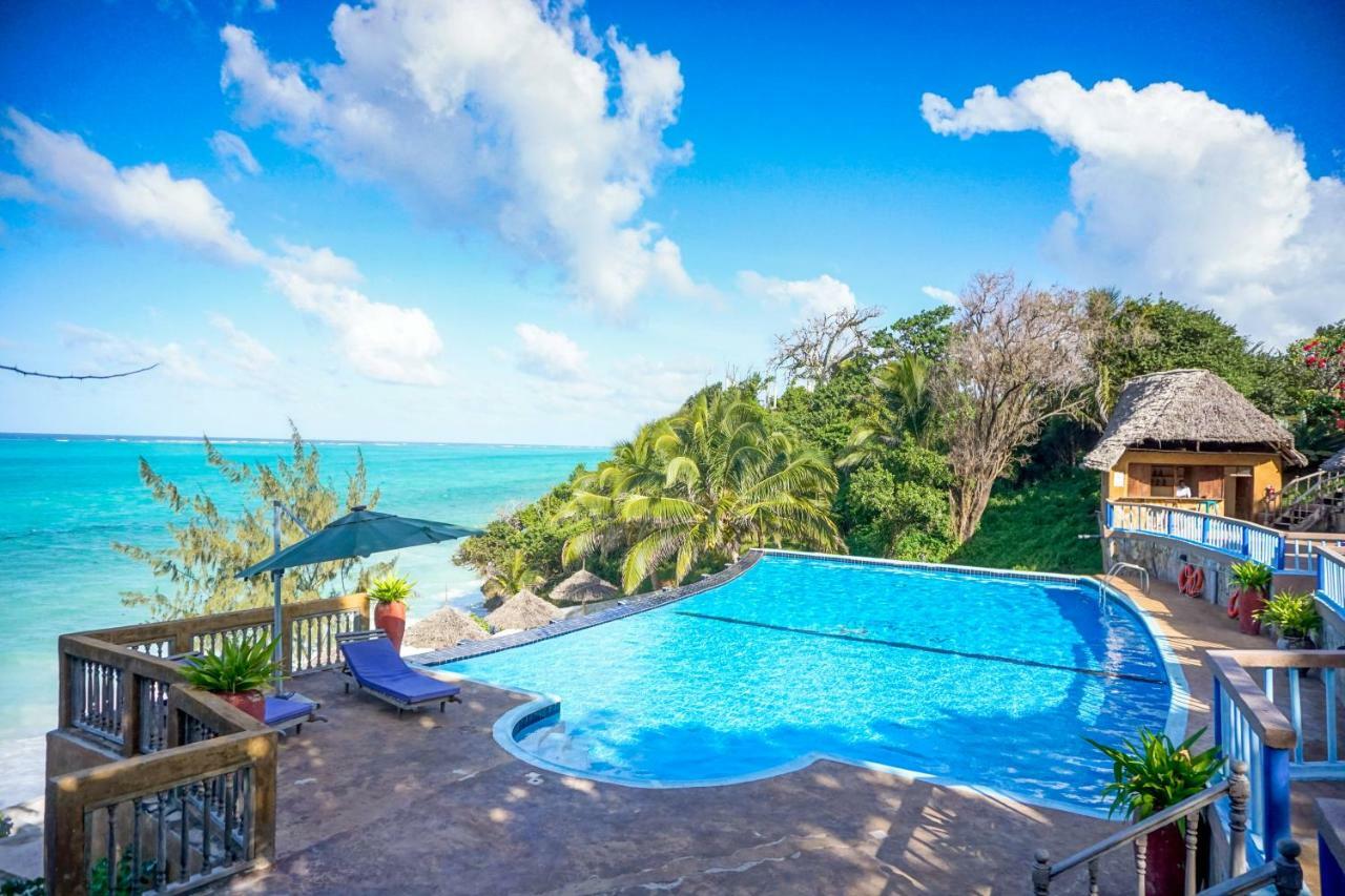 Hotell Pearl Beach Resort & Spa Zanzibar 5*